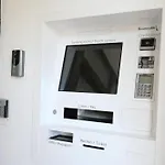 H.palmones אכסניה פלמונס