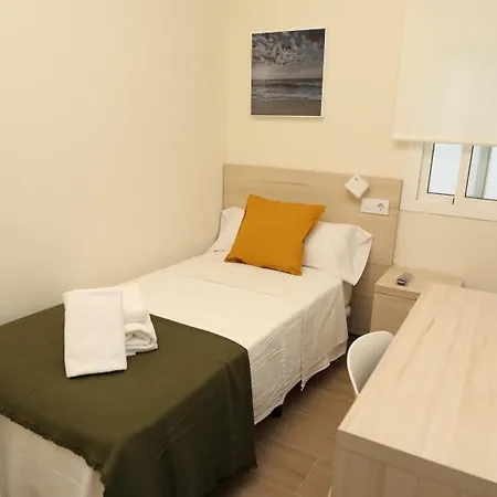 Hostal H.palmones *