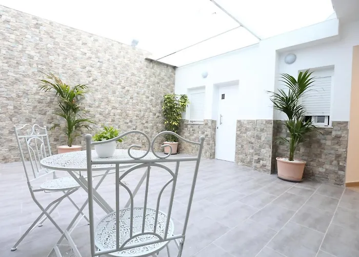 H.palmones Hostal *