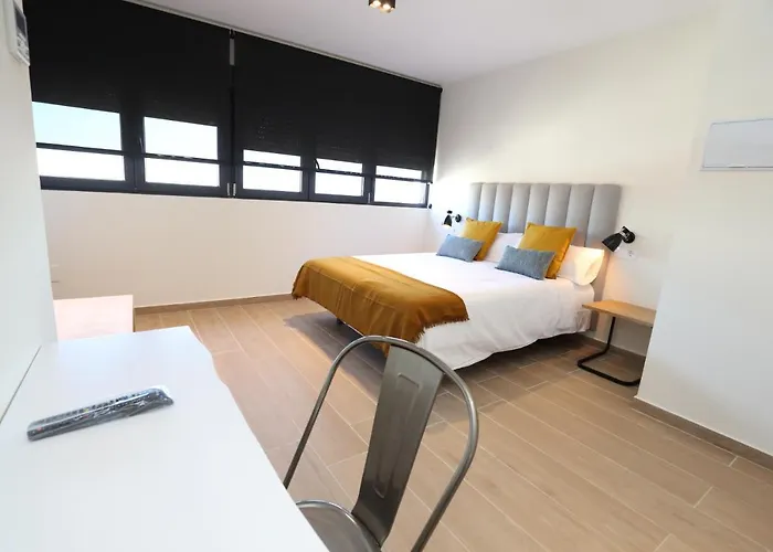 Hostal H.palmones *
