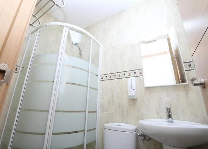 Hostal H.palmones Palmones