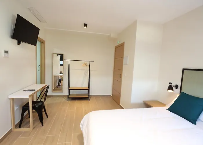 H.palmones Hostal *